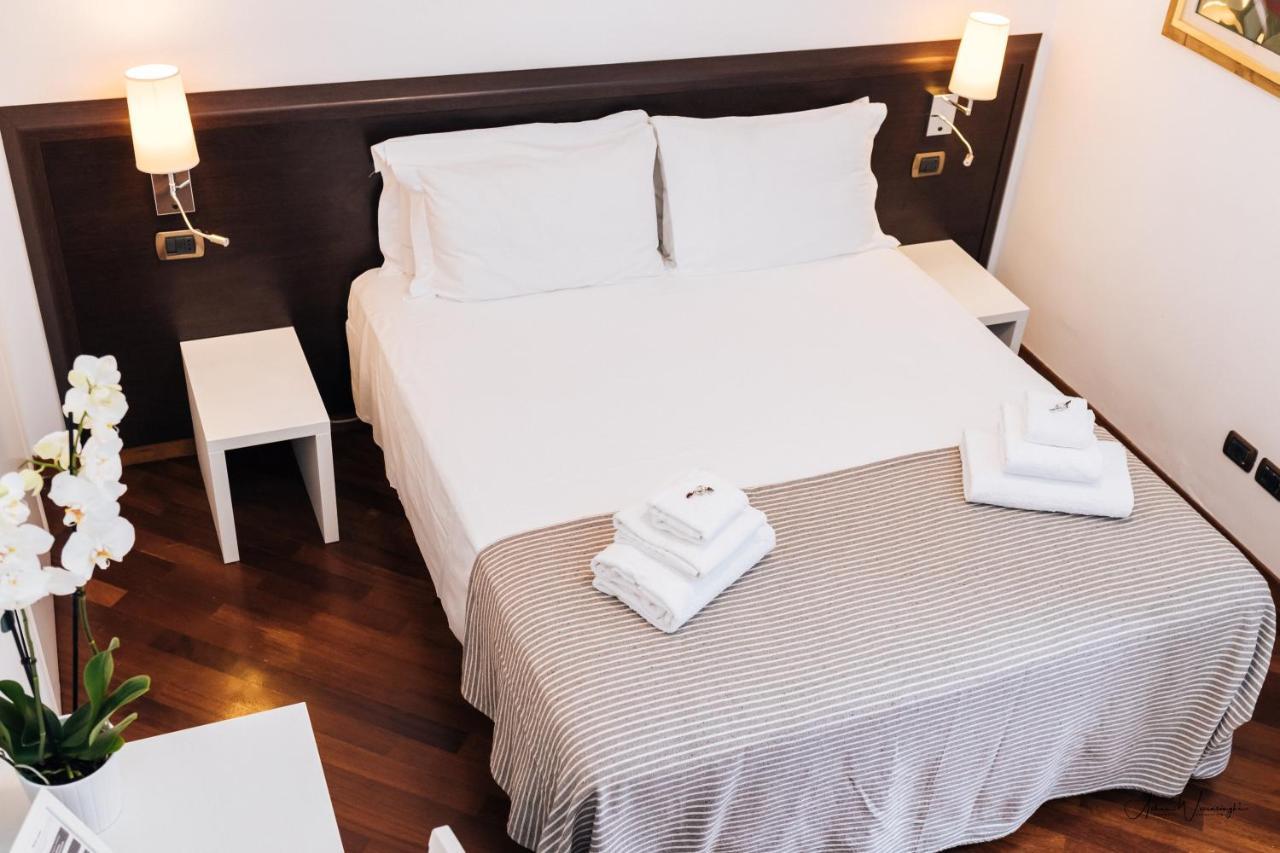 Magik Rooms Rome Exterior photo